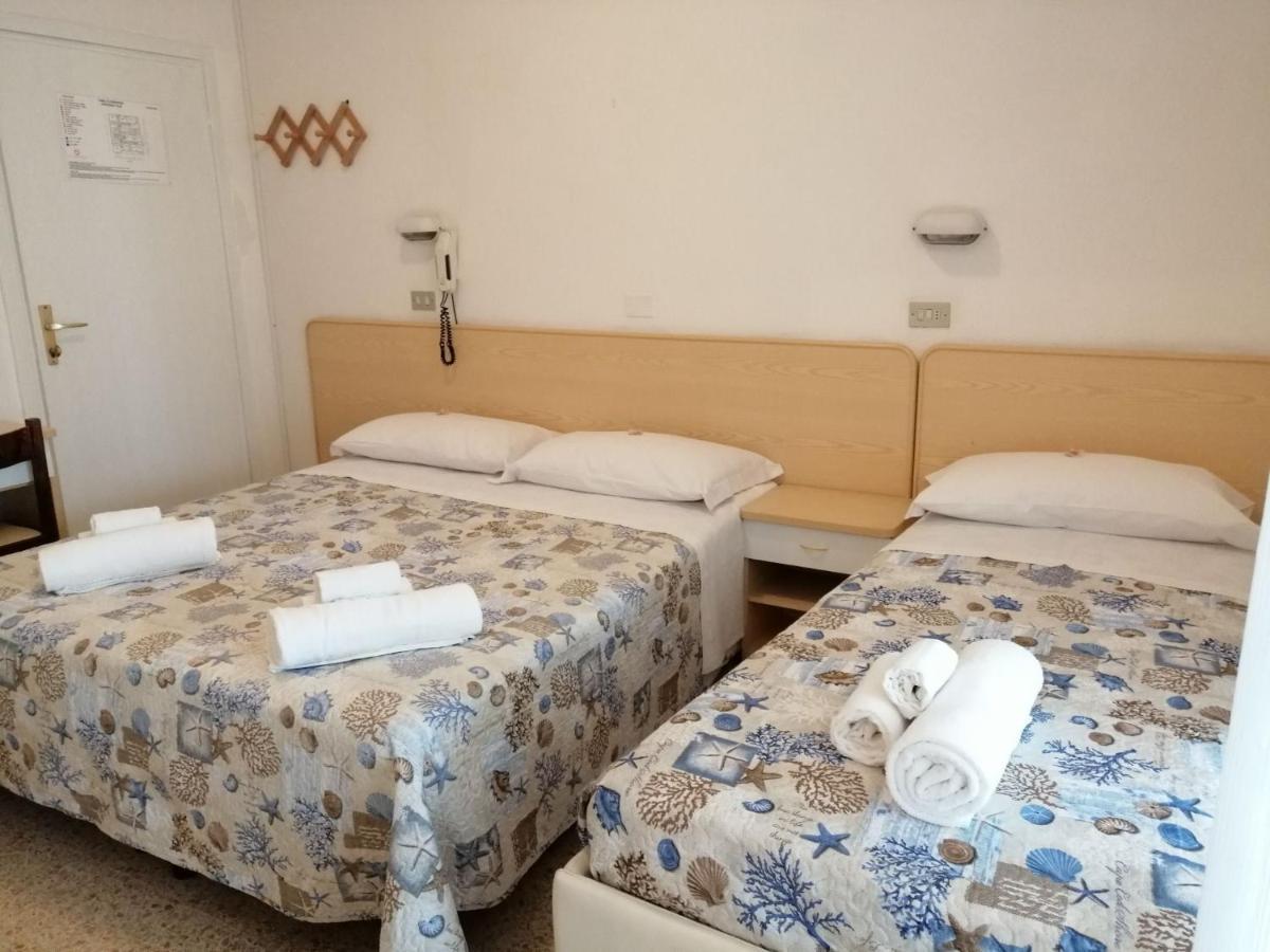 Hotel Alba Rimini Exterior photo