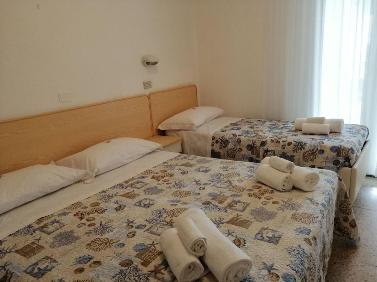 Hotel Alba Rimini Exterior photo