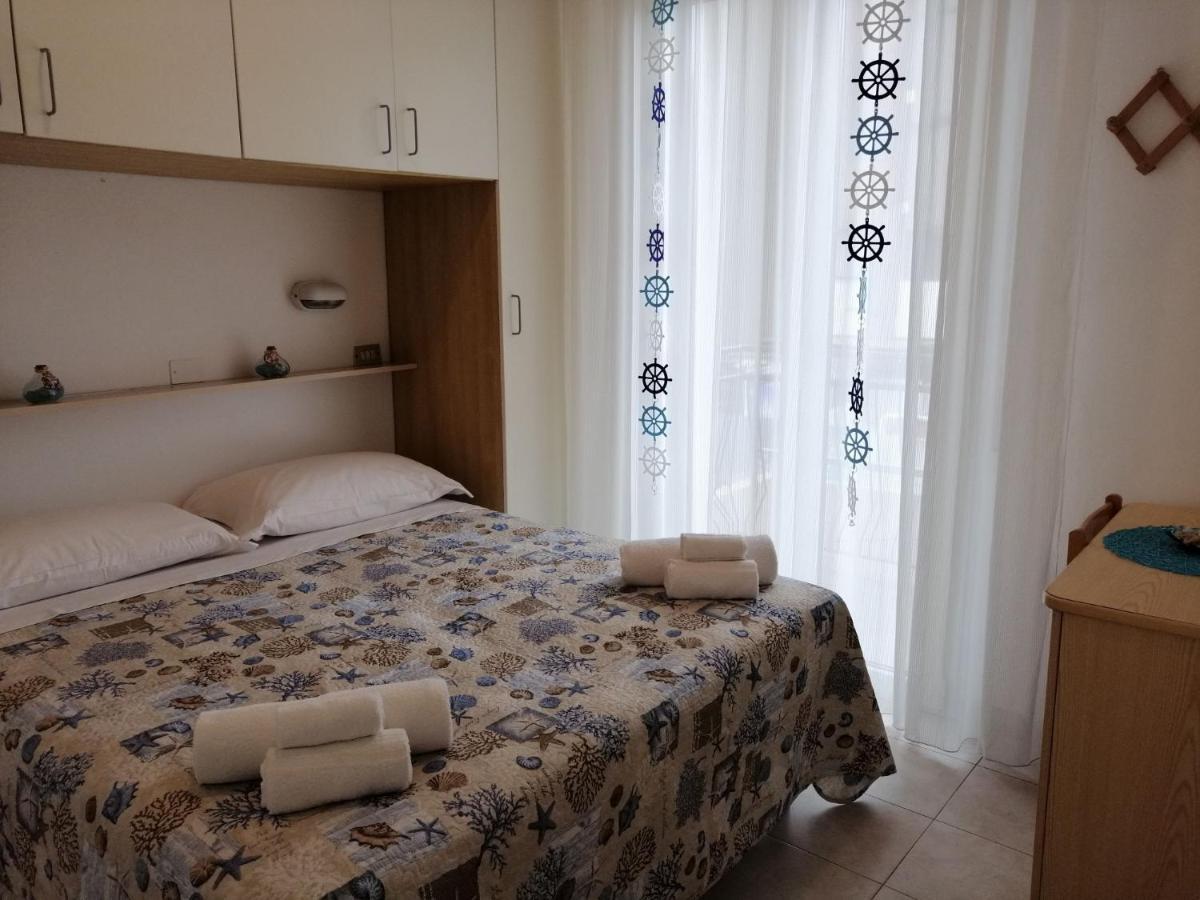 Hotel Alba Rimini Exterior photo