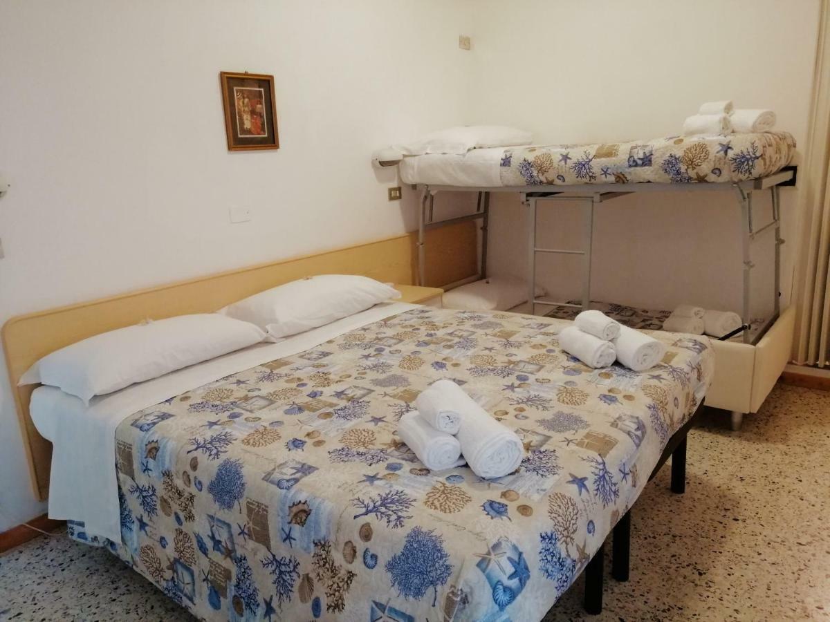 Hotel Alba Rimini Exterior photo
